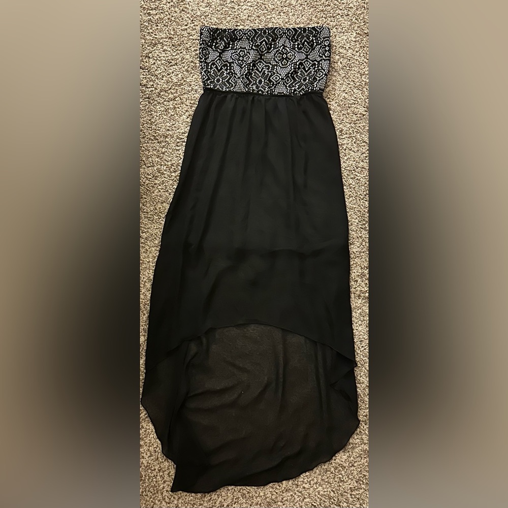 French Atmosphere dress - short in front, long in back. Lace black and white top